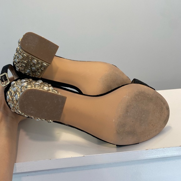 Lilly Pulitzer Amber Lynn Velvet Embellished Sandals - Picture 5 of 5